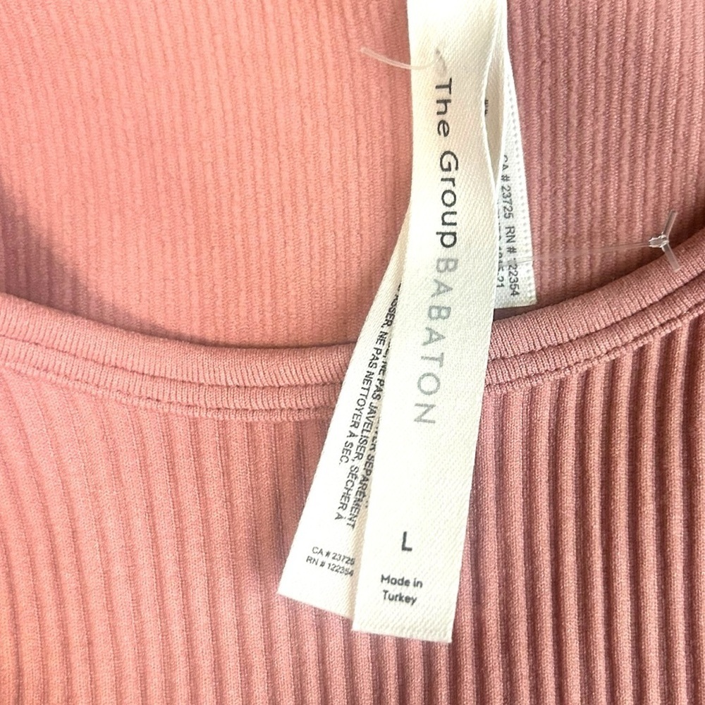 Aritzia the group by babaton seamless tee bodysuit Poetic Pink size Large ribbed - Picture 4 of 8